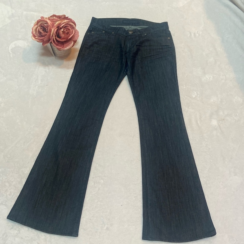 ROCK & REPUBLIC SOFIE Size 25 X 32 Blue Jeans